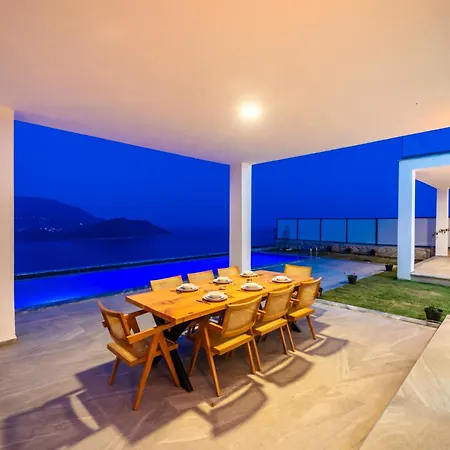 Villa Deniz Manzarali Genis Tatil Villasi Kas